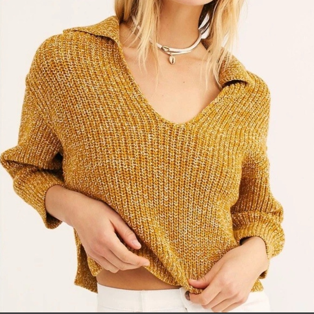 Free People Love this City V-Neck Knit Sweater Cropped Autumn Mustard Yellow XS